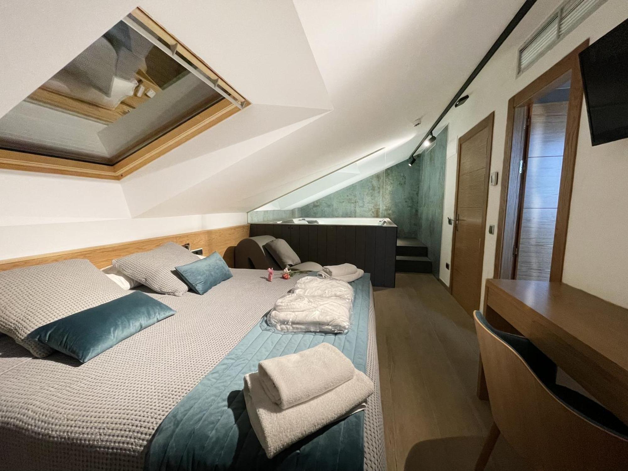 Hostal Restaurante Ibaisek Zudaire Zewnętrze zdjęcie